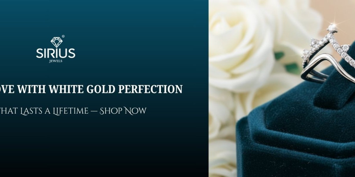 Your Complete Style Guide to Gold Ring For Women