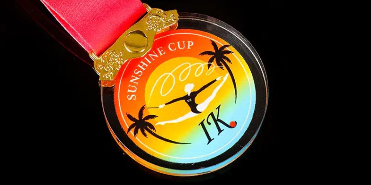 Reflecting Achievement through the Crystal Glass Medal